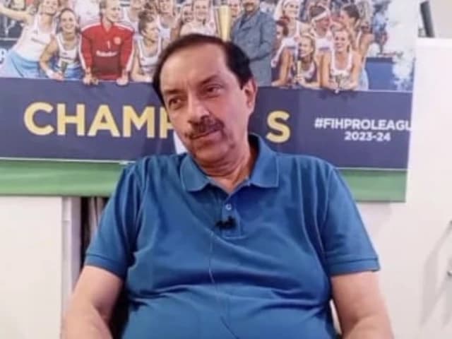 Pakistan must use a professional hockey league to rebuild its domestic game and reconnect