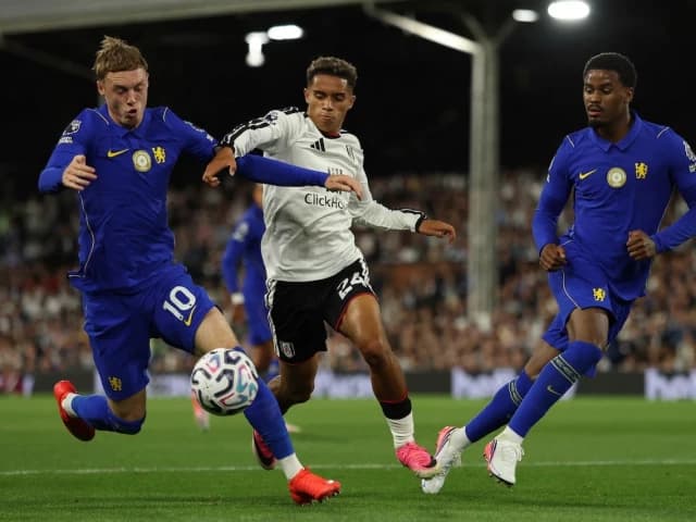Alonso makes winning start with Chelsea