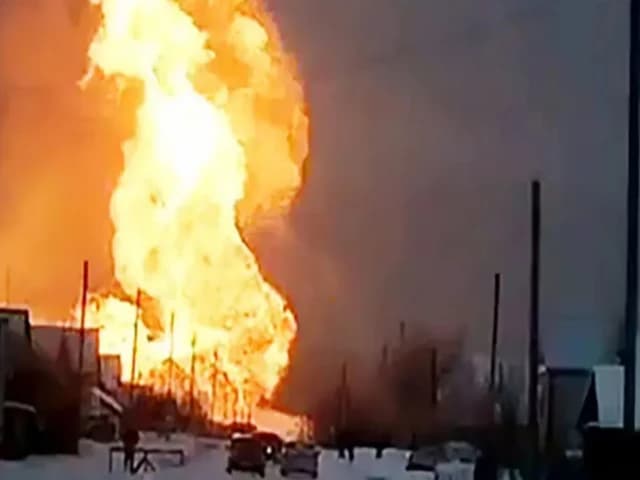 Three killed in Russian gas chemical complex fire