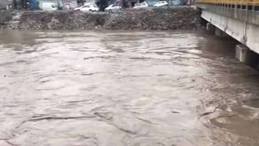 Heavy rainfall triggers flood alerts in Rawalpindi and Islamabad as water levels rise