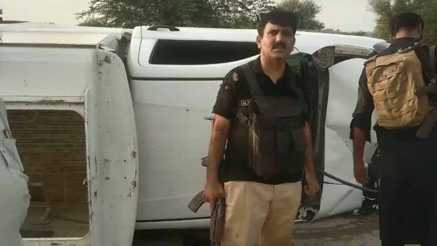 Five policemen, including DSP, injured in terrorist attack in Dera Ismail Khan