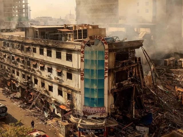 Gul Plaza fire probe leaves blame unresolved
