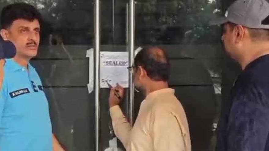 Eight buildings sealed in Islamabad for ignoring fire safety rules